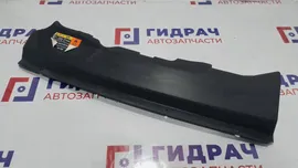 Кожух замка капота Ford Focus 2 1357825. 4M5116613AC.